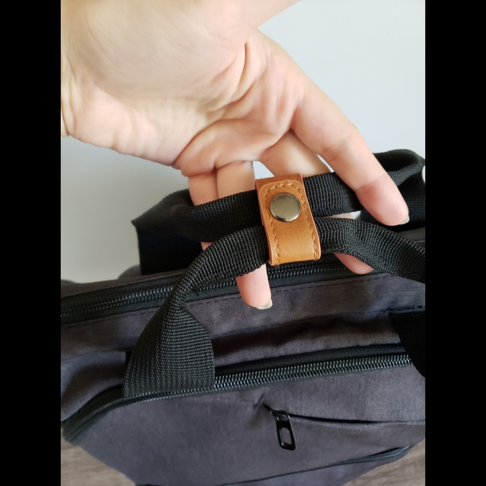 Laptop Doctor Style Backpack - Picture 8 of 15